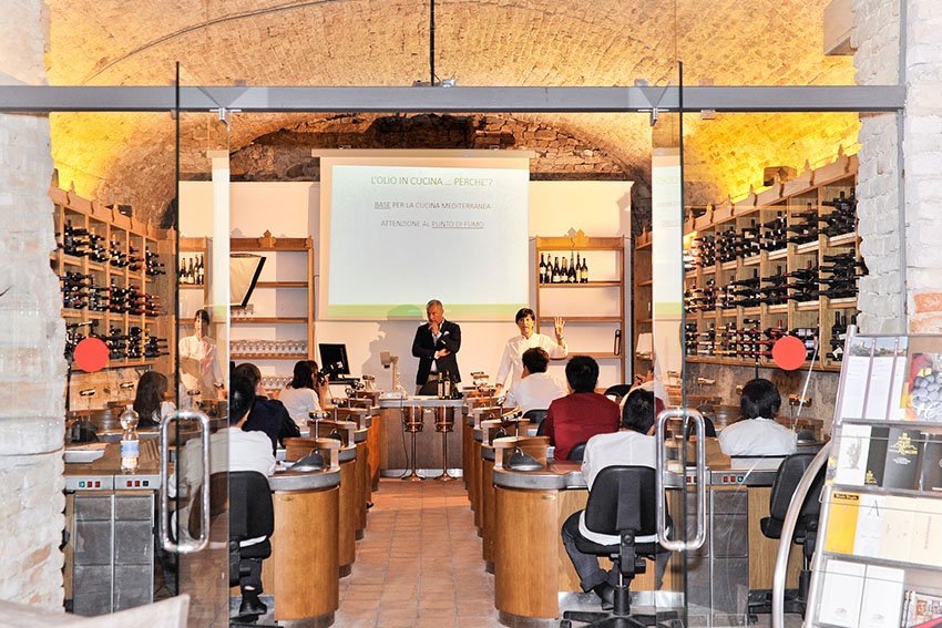 Master in cucina ed enologia italiana