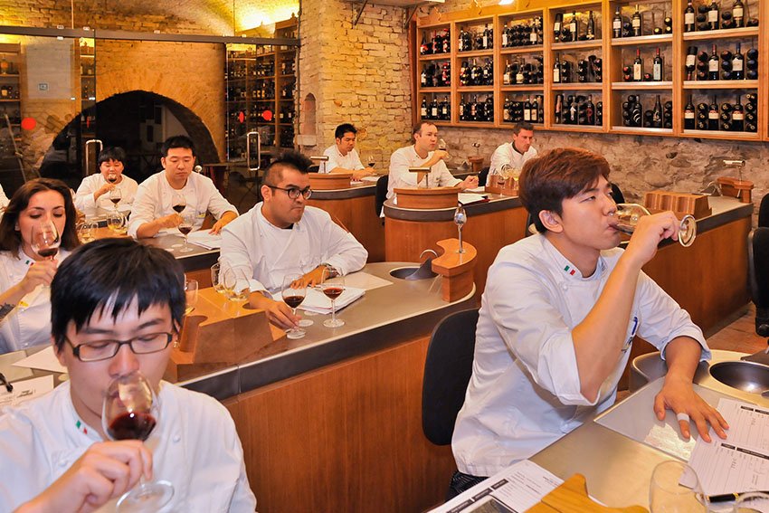 Master in cucina ed enologia italiana